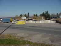 Howey
              Bay Motel